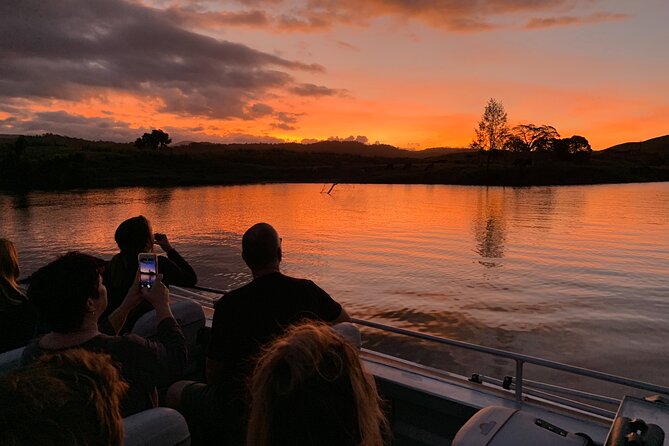 Nitmiluk (Katherine) Gorge 3.5-Hour Sunset Dinner Boat Tour - Candlelight dinner as the sun goes down