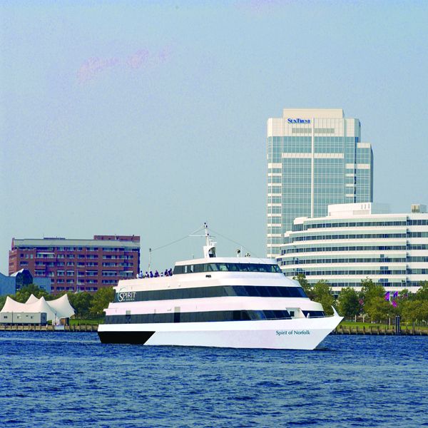 Norfolk: City Cruises Buffet Dinner Cruise - Service, atmosphere, and special occasions