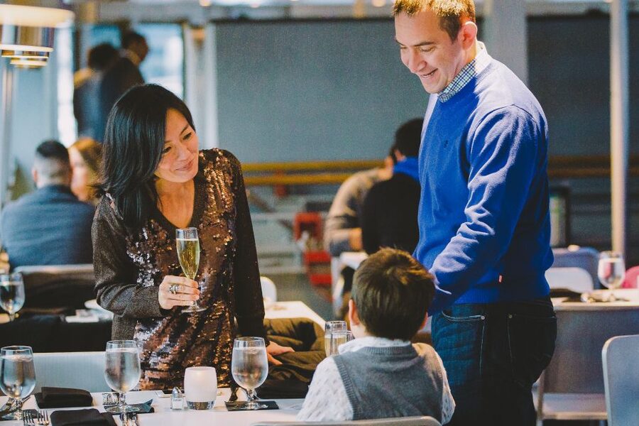 NYC: Christmas Eve Buffet Lunch or Dinner Harbor Cruise - The Christmas Eve meal and what is included