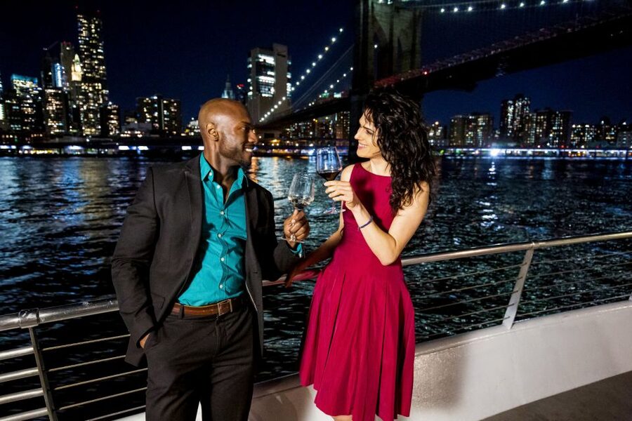 NYC: Christmas Eve Buffet Lunch or Dinner Harbor Cruise - Is $199 a fair price?