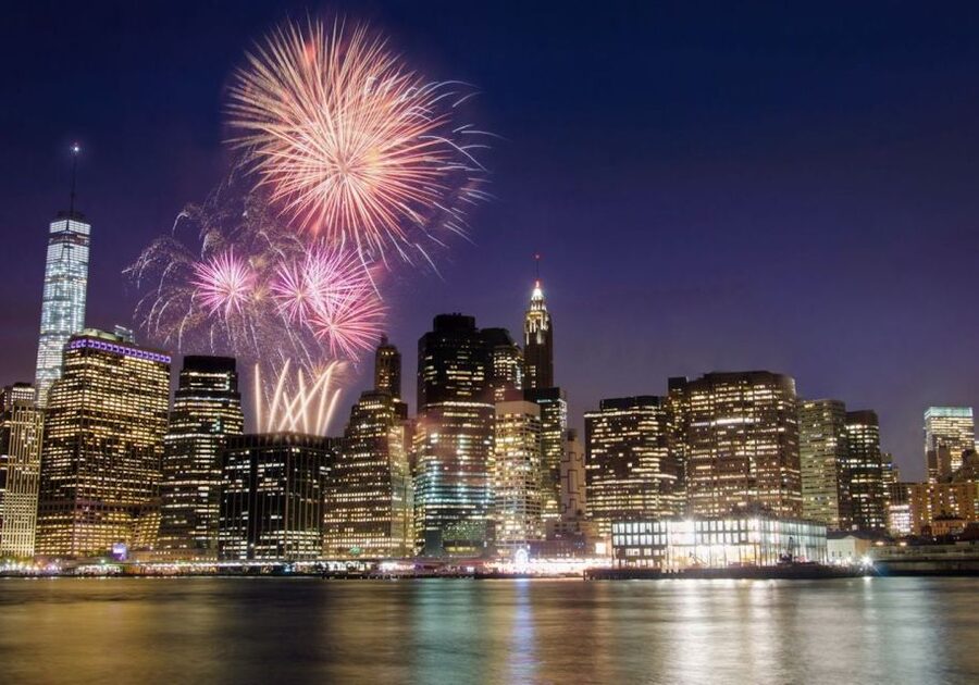 NYC: New Year's Eve Buffet Dinner Fireworks Harbor Cruise - Should you book the City Cruises celebration?