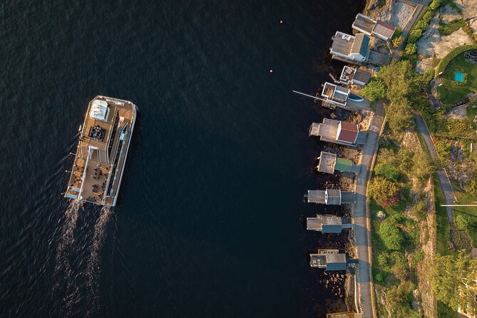 Oslo fjord 3-Course Dinner Cruise with Live Music - What makes this cruise worth considering
