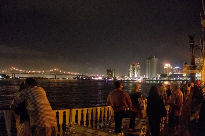 Paddlewheeler Creole Queen Jazz Dinner Cruise in New Orleans - Weather, comfort, and practical preparation