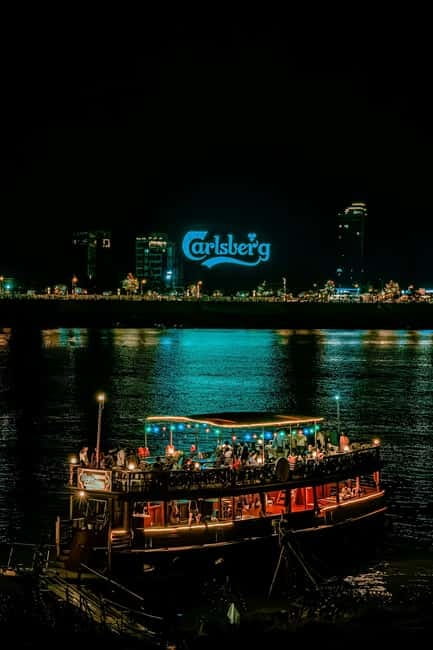Panaji: Mandovi River Cruise with Dinner and Hotel Transfer - Watching Panaji from the Mandovi