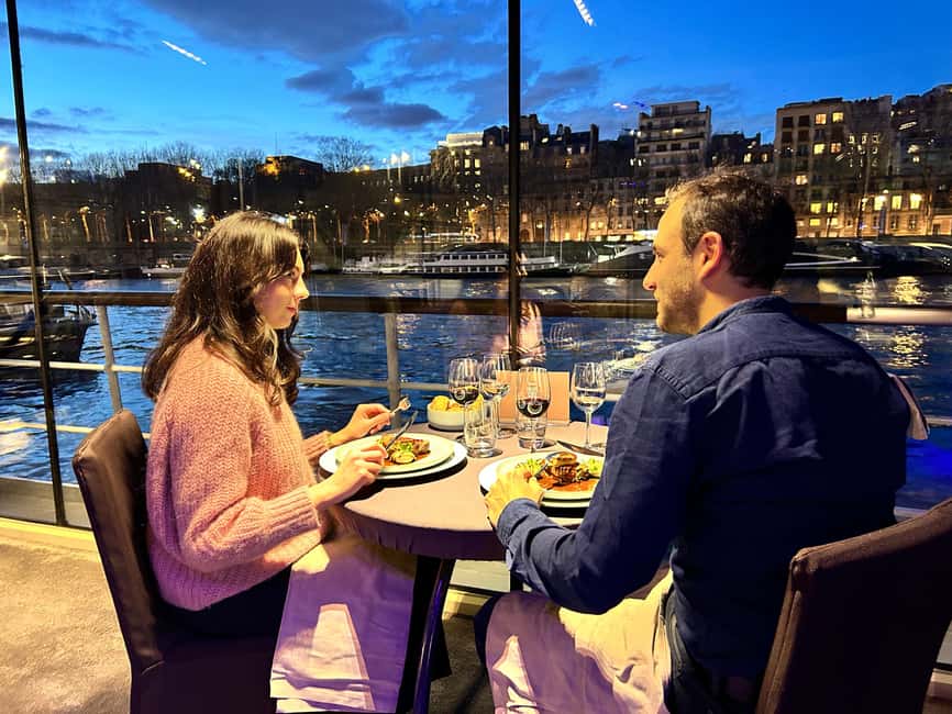 Paris: 3-Course-Dinner Cruise with Wine on the Seine River - A three-course dinner with wine and coffee