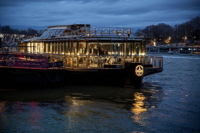 Paris at the First Lodges - Ducasse sur Seine dinner cruise - Saint-Germain-des-Prés and Notre-Dame from the Seine