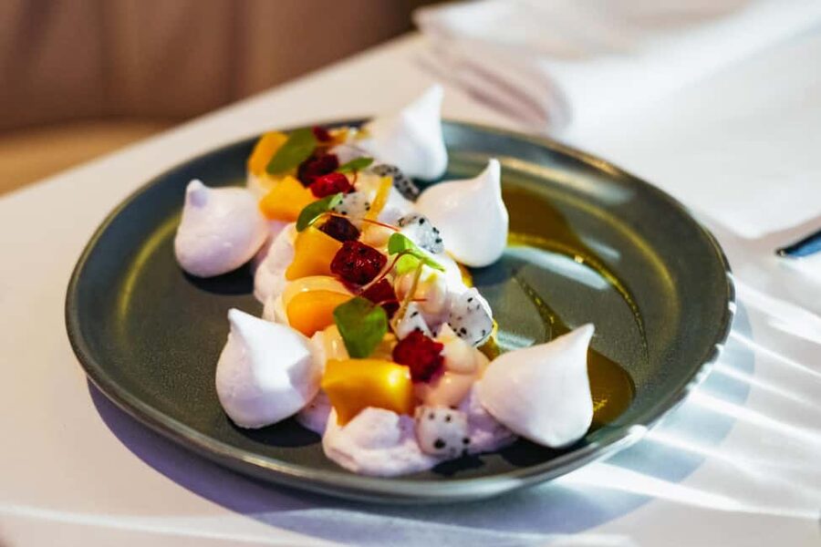 Paris: Gourmet Dinner Cruise on Seine River with Live Music - Should you book it?