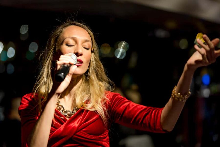 Paris: Seine River Champagne Dinner Cruise with Live Music - Dinner: seasonal French dishes with a few extras