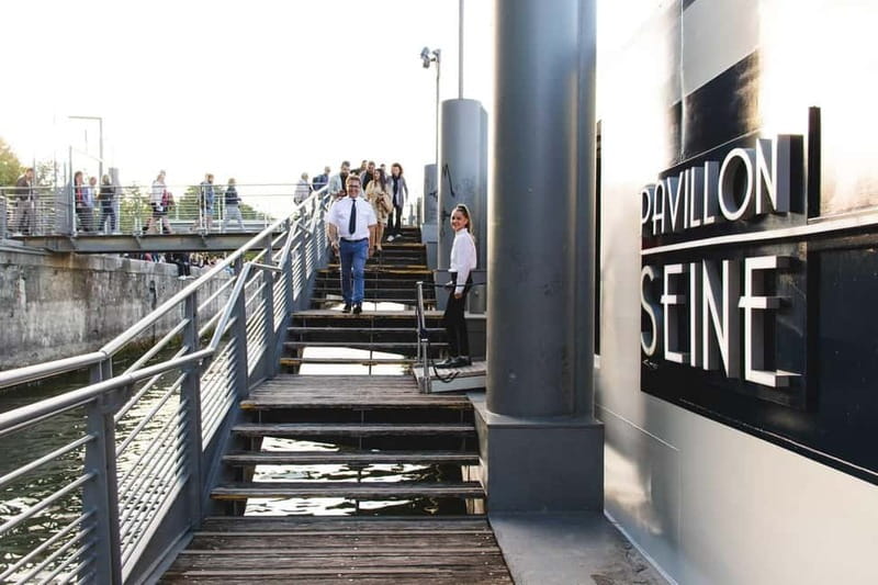 Paris: Seine river Dinner Cruise with 3-Course Gourmet Menu - What the 150-minute Seine cruise is really selling