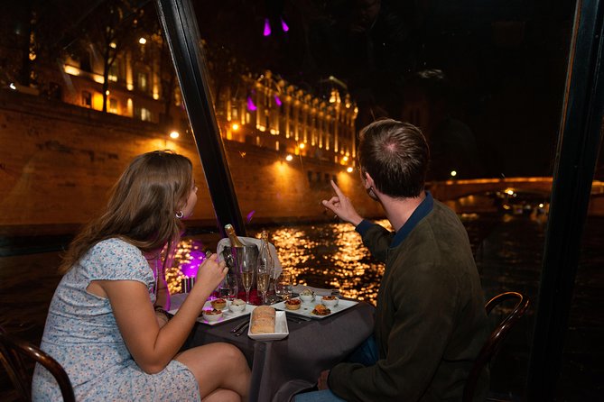 Paris Seine River Dinner Cruise with Champagne and Window Seating - Service, entertainment, and table comfort