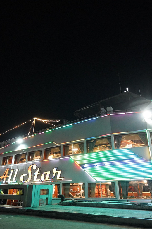 Pattaya: All Star Dinner Cruise, Cabaret Show & Beer Buffet - Who will enjoy this Pattaya evening