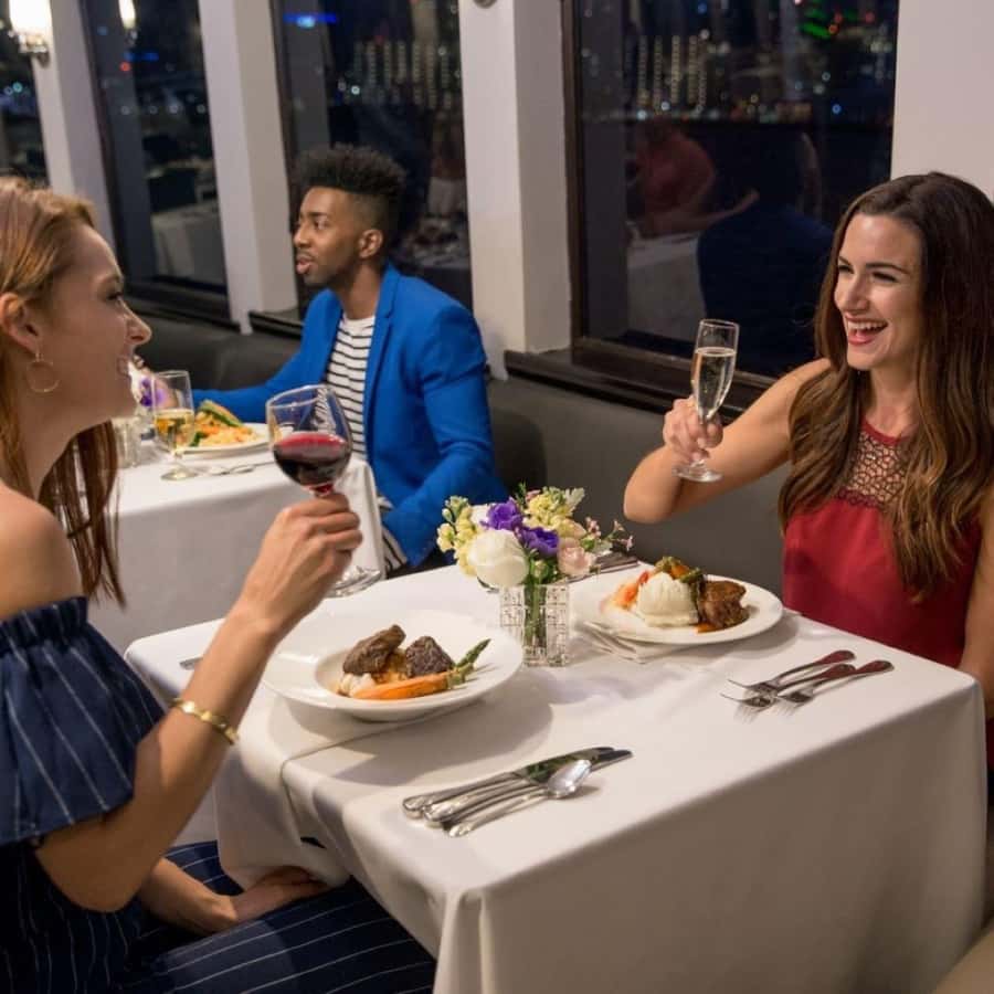 Philadelphia: Buffet Brunch, Lunch, or Dinner Cruise - Boarding at Penn’s Landing and finding your way aboard