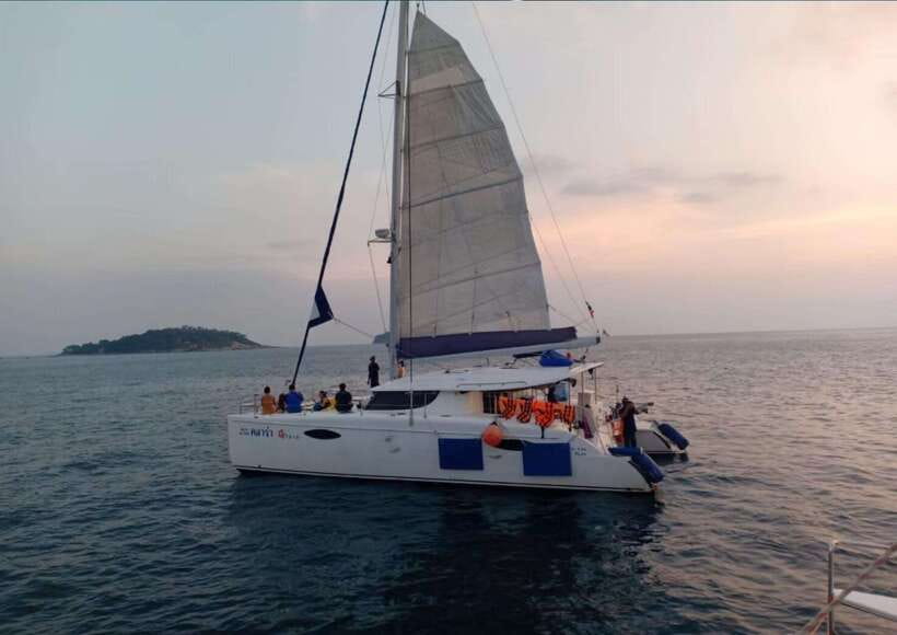 Phuket: Coral Island Catamaran Cruise with Sunset Dinner - Why this Phuket cruise works for a relaxed day