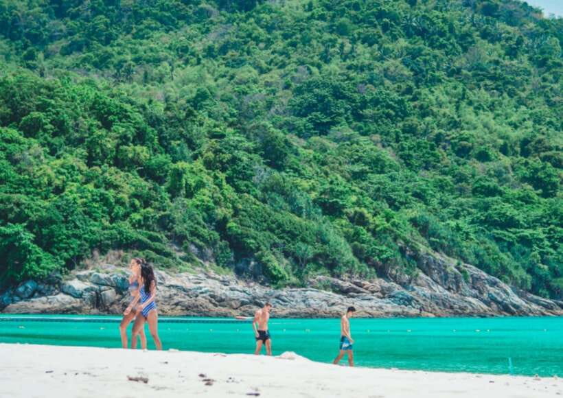 Phuket: Coral Island Catamaran Cruise with Sunset Dinner - What the crew adds to the day