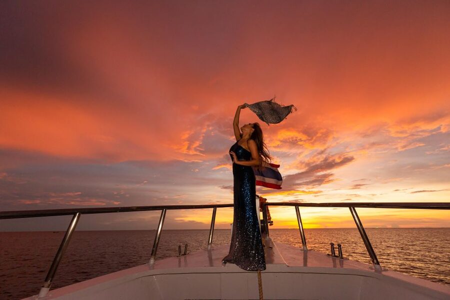 Phuket: Melody Sunset Dinner Cruise - Why this cruise works for a Phuket evening