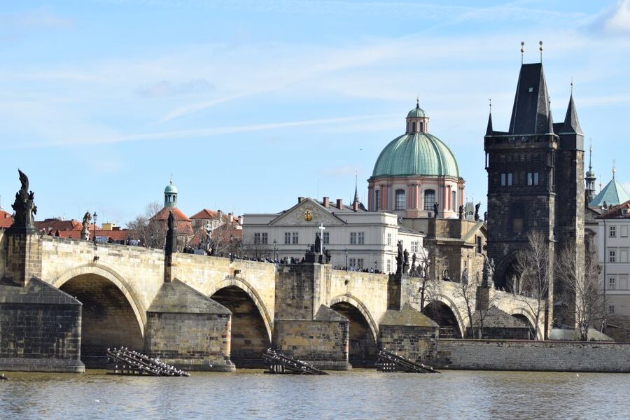 Prague: 3-hour Evening River Cruise with Dinner - The Route Through Old Town and Lesser Town