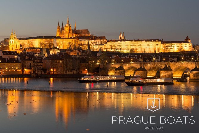 Prague Boats 3-hours Crystal Dinner Cruise - Dinner begins with a buffet, not table service