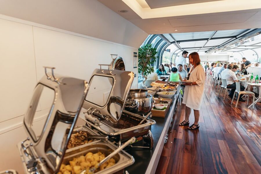 Prague: Sightseeing Dinner Cruise on Open-Top Glass Boat - Who should book this Prague dinner cruise?