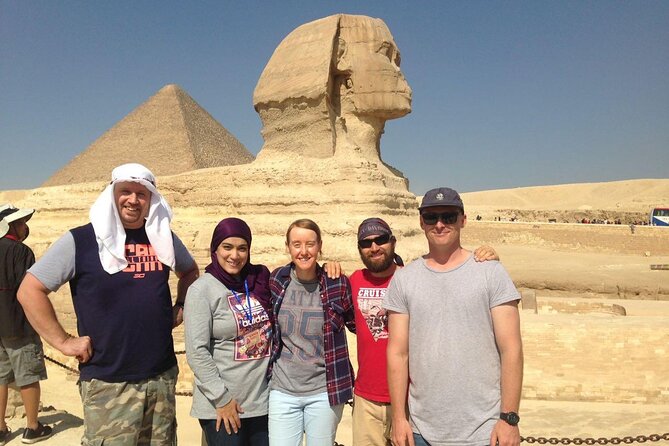 Privat tour:Giza Pyramids, lunch ,Saqqara,Memphise, Dinner Cruise - The dinner cruise needs confirmation