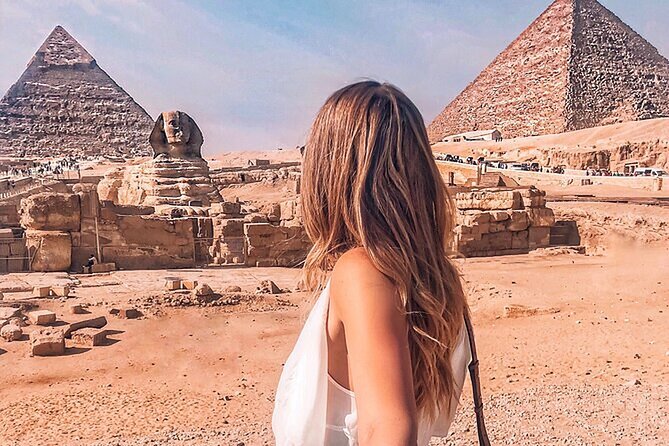 Private Day Tour to Giza Pyramids, Sphinx & Saqqara + Luxury Nile Dinner Cruise - The Sphinx and Khafre’s Valley Temple