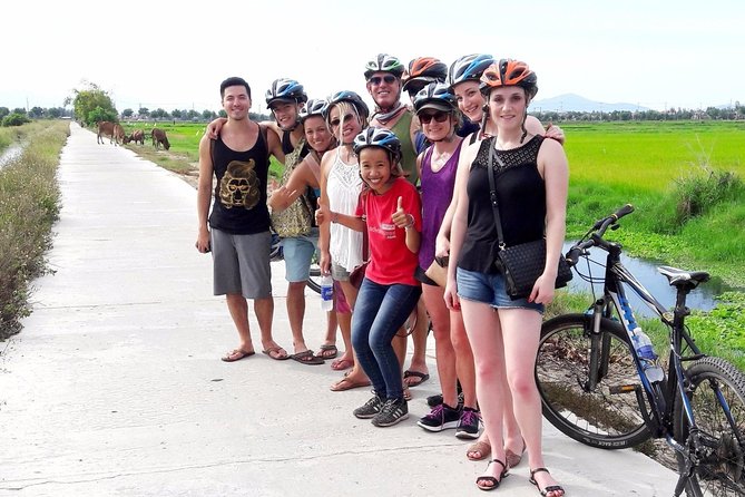 Private Hoi An Bike, Thu Bon River Cruise & Dinner Experience - Who should book this Hoi An combination tour?