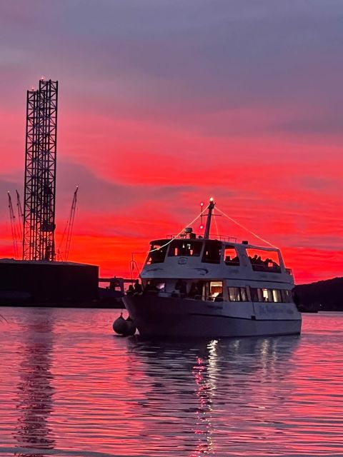 Pula: Dolphin&Sunset Cruise in Brijuni with Dinner&Drinks - Dinner on board: tasty, simple, and practical