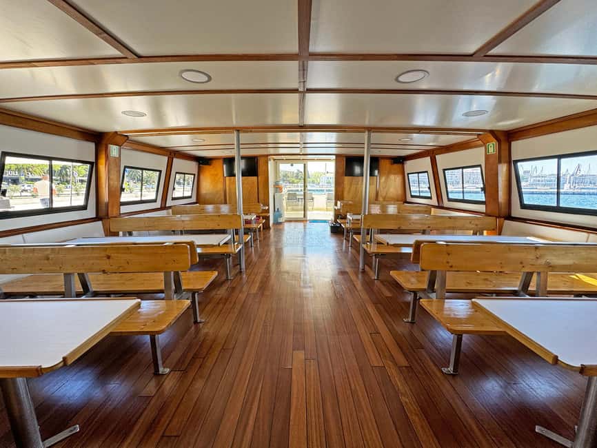 Pula: Dolphin Sunset Cruise to Brijuni with Dinner & Drinks - Dinner on board: useful, filling, and fairly simple