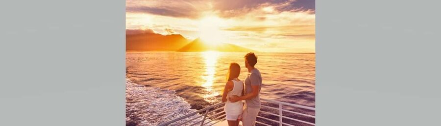 Rethymno: Luxury Sunset Cruise with Dinner and Drinks - Key points to know before booking