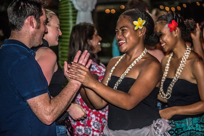 Robinson Crusoe Sunset Cruise Including Dinner, Cultural Show & Transfers - Who will enjoy this Fiji night most