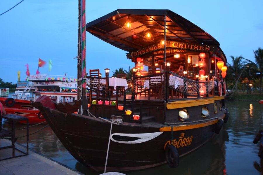 Romantic Sunset Dinner Cruise in Hoi An - Sunset over the Thu Bon and Hoai rivers