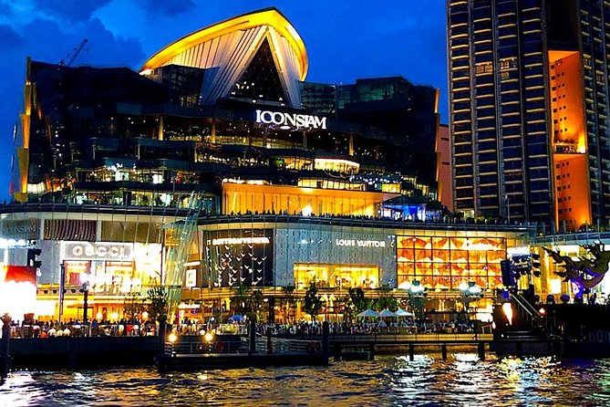 Saffron Luxury Dinner Cruise: A Journey on the River of Kings - A four-course dinner instead of a buffet rush