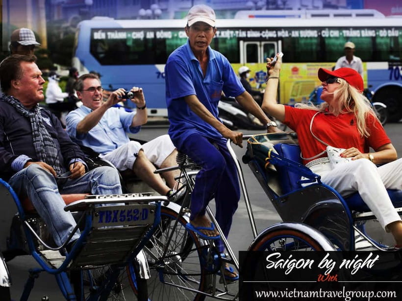 Saigon by Night: Traditional Dinner Cruise - Boarding at Bach Dang Port