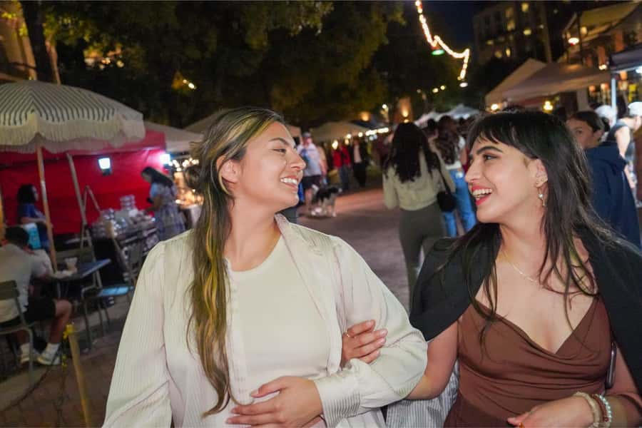 San Antonio Premium Night Driving Tour with Dinner & Cruise - Why this five-hour route works well at night