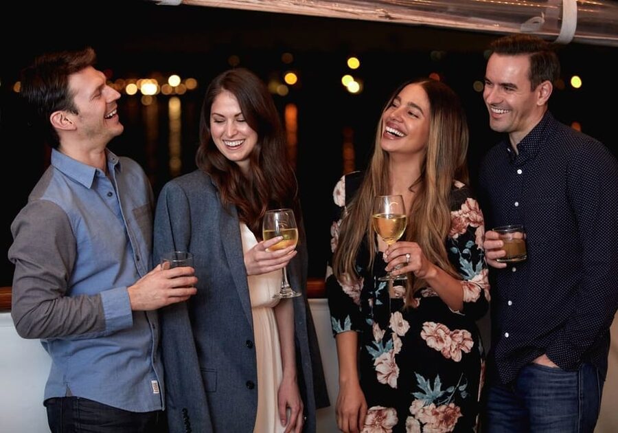 San Diego: New Year's Eve Early Buffet Dinner Cruise - Who will enjoy this New Year’s Eve cruise?
