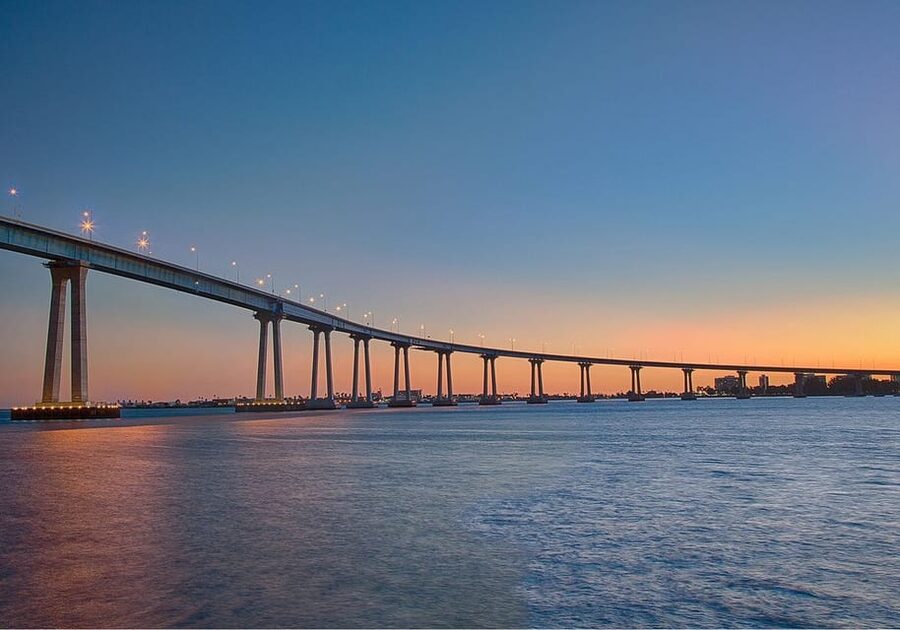San Diego: New Year's Eve Early Buffet Dinner Cruise - Should you book the San Diego New Year’s Eve cruise?