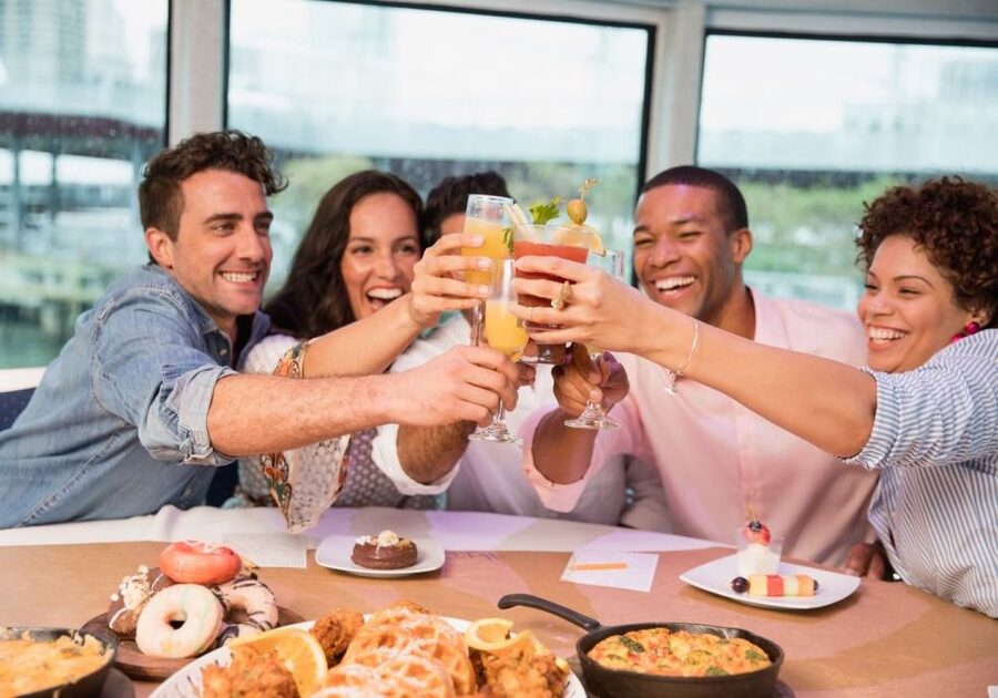 San Diego: Thanksgiving Day Buffet Brunch or Dinner Cruise - Boarding near San Diego’s waterfront