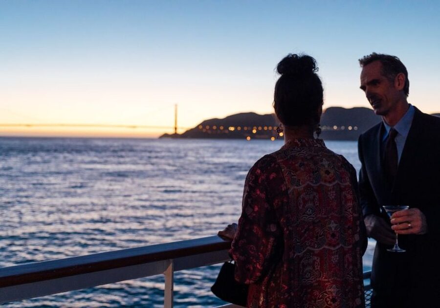 San Francisco: Christmas Day Buffet Brunch or Dinner Cruise - How it compares with other San Francisco cruises