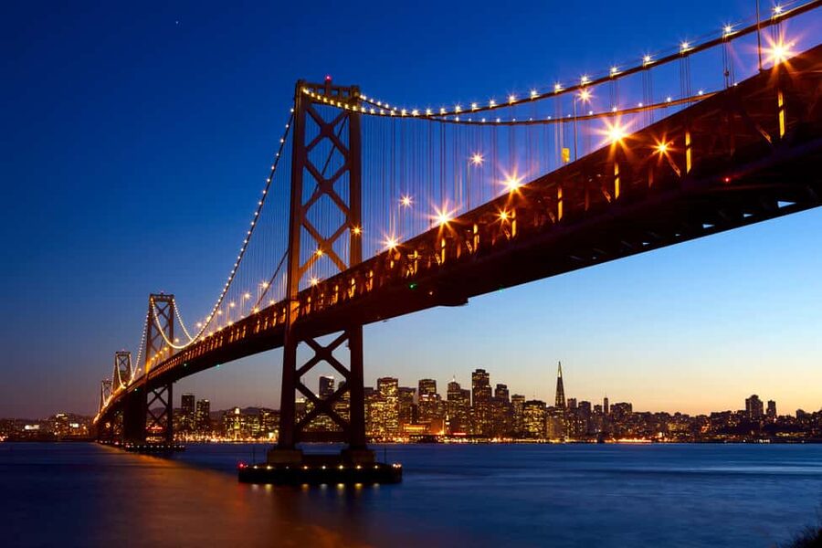 San Francisco: City Cruises Buffet Lunch or Dinner Cruise - The mood on board and who will enjoy it