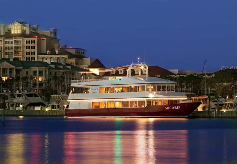 Sandestin: Sunset Dinner Cruise with Live Music - Should you book the Solaris sunset dinner cruise?