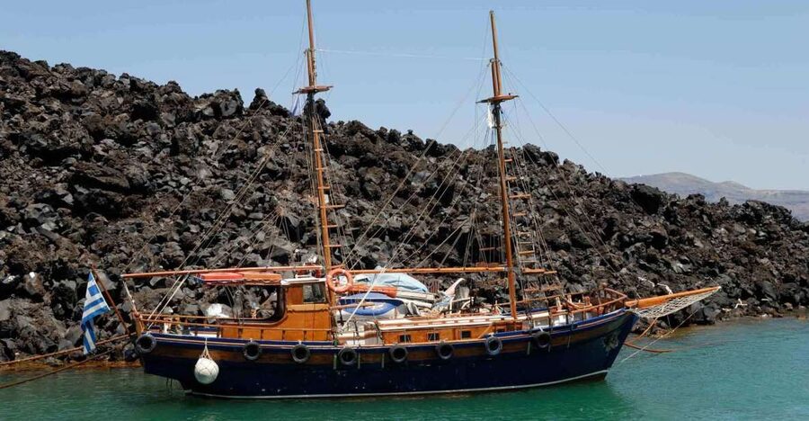 Santorini Caldera: Sunset Cruise with Dinner - How much value do you get for $76?