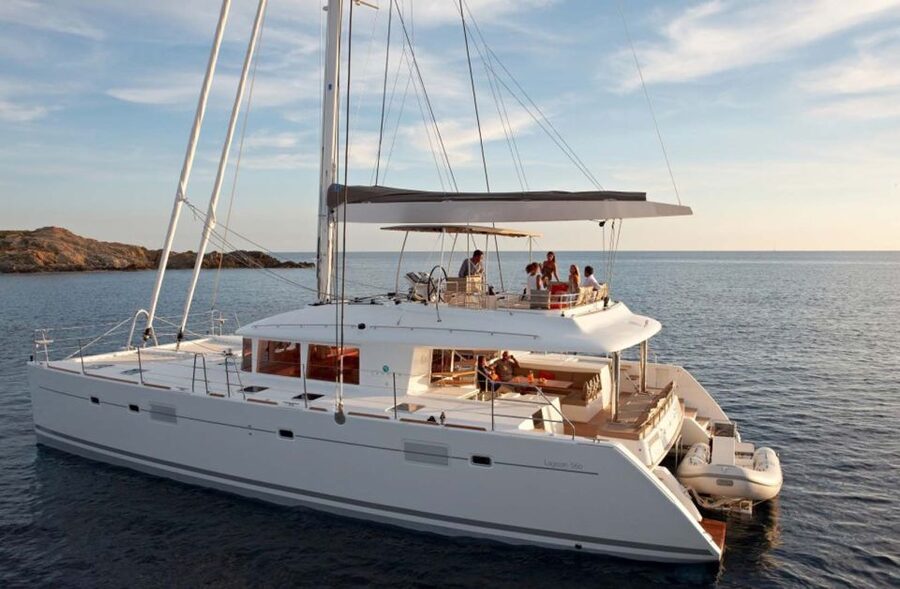 Santorini: Sunset Cruise with Greek Dinner and Transfer - Should you book it?