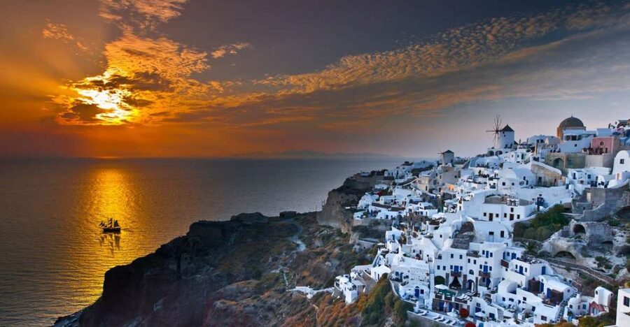 Santorini: Volcanic Sunset Cruise with Dinner - Walking near the volcano