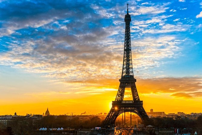 Seine Dinner Cruise, Eiffel Tower Access and Moulin Rouge Show - Dinner on the Seine past Paris landmarks