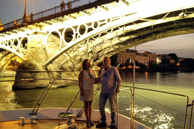 Seville: Guadalquivir River Cruise with Lunch or Dinner - Unlimited drinks until dessert