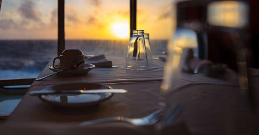 Sharm El Sheikh: Dinner Cruise W/ Optional Private Transfer - What the hotel transfer really means