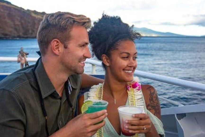 South Maui: Sunset Cruise with 4-Course Dinner and Drinks - Key points to know before booking