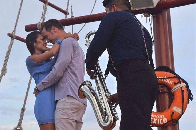 Spanish Galleon - Romantic Lobster Dinner Cruise & Live Saxophone - Drinks, fees, and the real cost of the evening