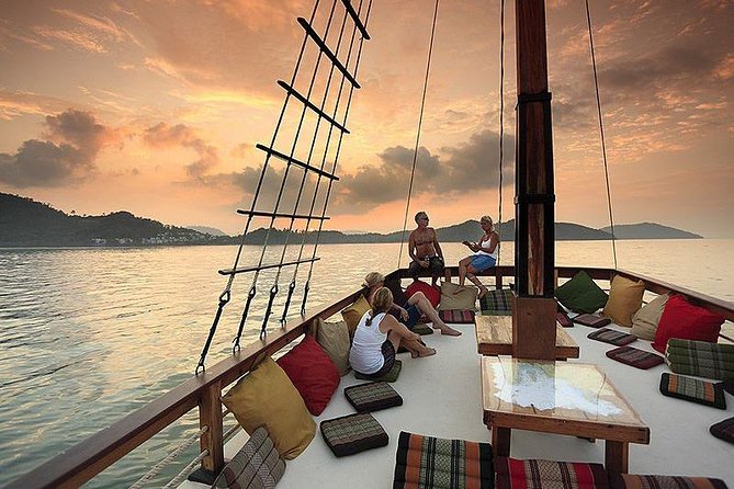 Sun & Sunset Dinner Cruise - Combine the best of both worlds - Promthep Cape and the sunset hour