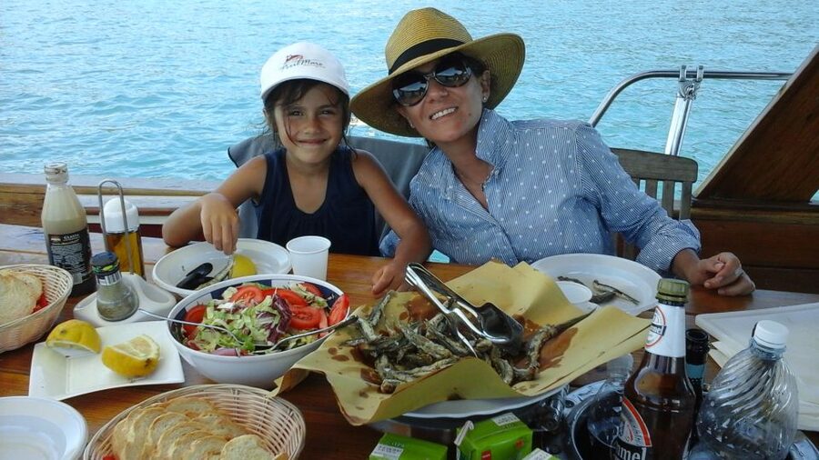 Sunset dinner boat tour in the Gulf of Poets - A light Ligurian dinner with wine