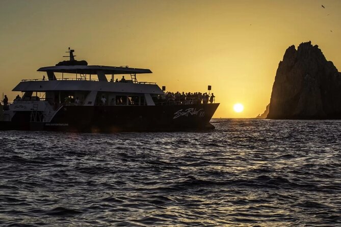 Sunset Dinner Cruise in Los Cabos - Mexican buffet dinner and the lobster option